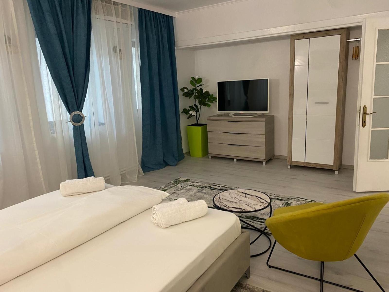 Hotel Green House Craiova Exterior foto
