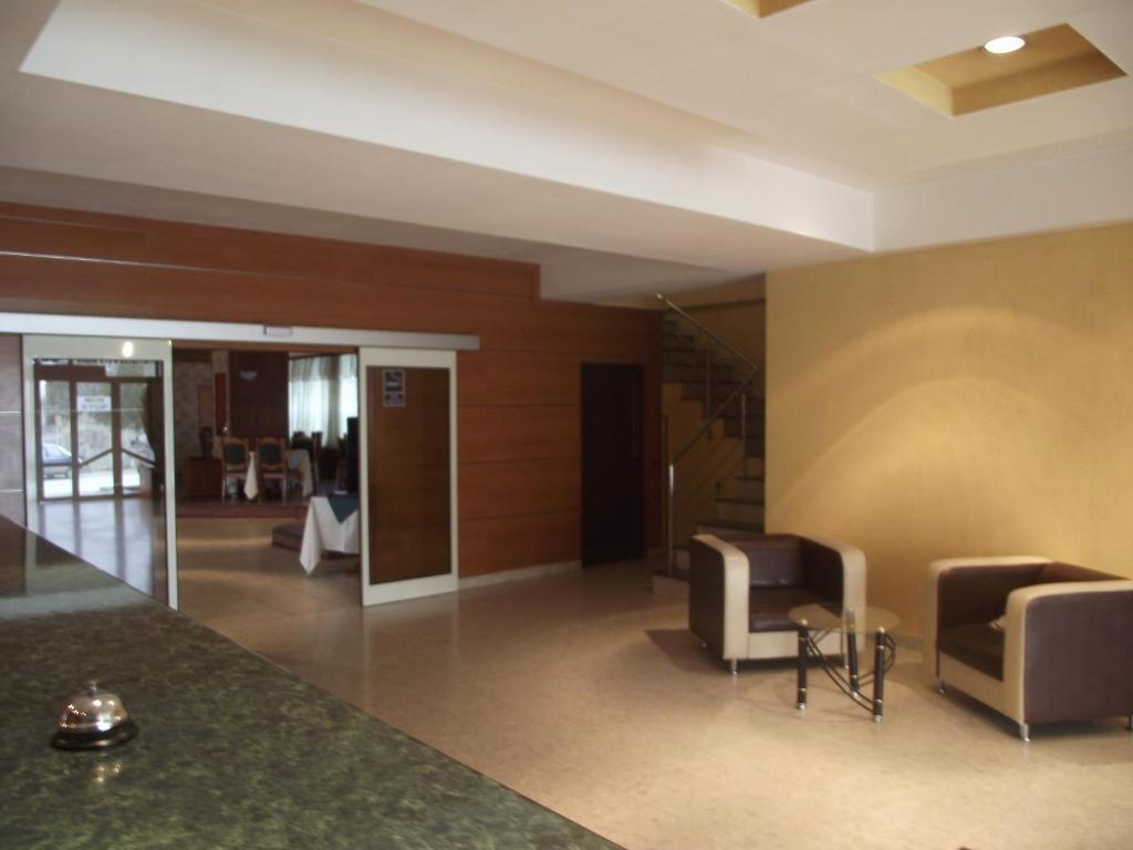 Hotel Green House Craiova Exterior foto